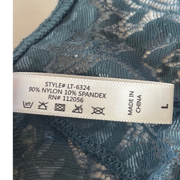 Zenana Outfitters Women’s Blue Racerback Lace Bralette Size Large - Picture 6 of 8